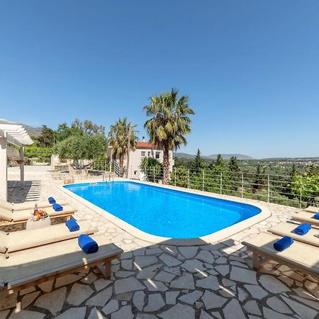 Villa Chrysallis With Heated Pool Georgioupoli Zewnętrze zdjęcie