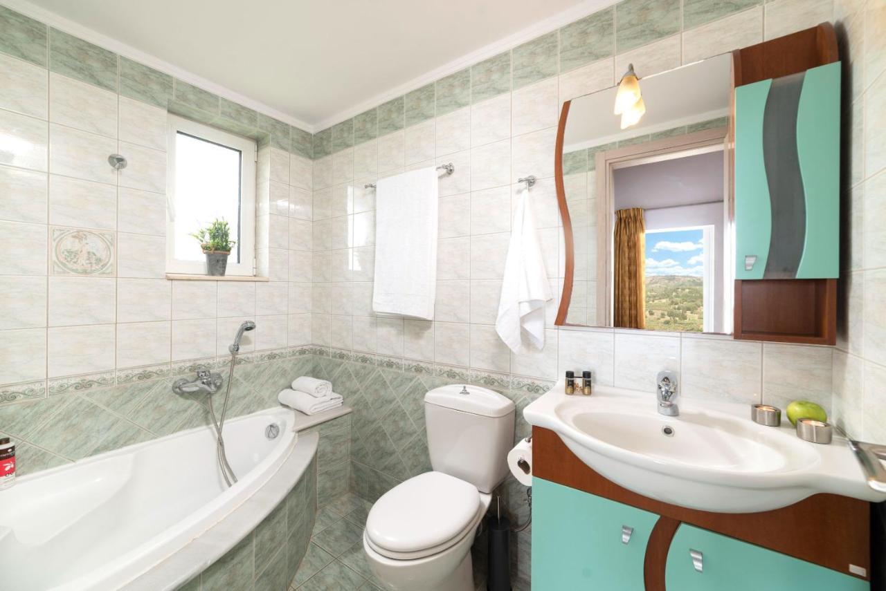 Villa Chrysallis With Heated Pool Georgioupoli Zewnętrze zdjęcie