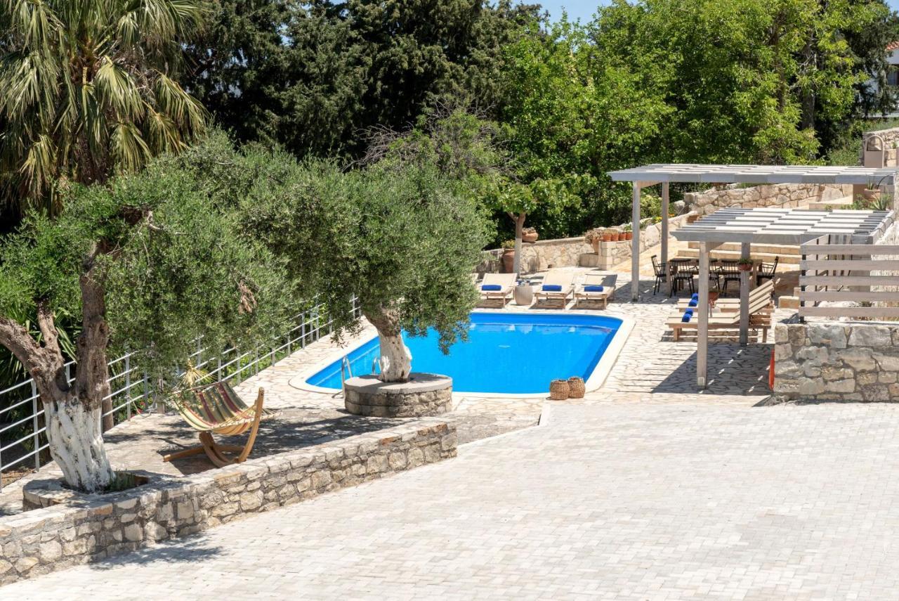 Villa Chrysallis With Heated Pool Georgioupoli Zewnętrze zdjęcie